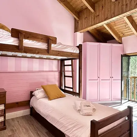 Mas Serra, Casa A Queixans *