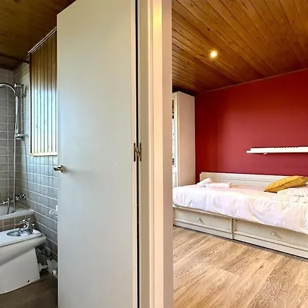 Mas Serra, Casa A Queixans