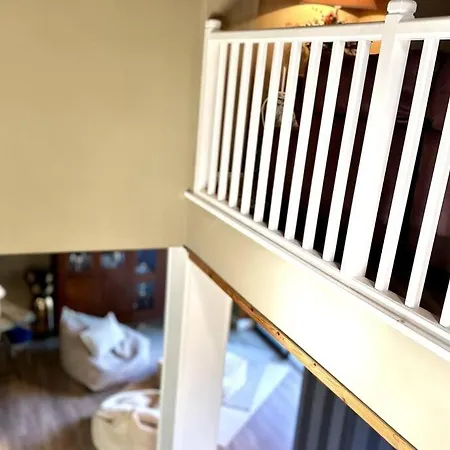 Mas Serra, Casa A Queixans * Caixans