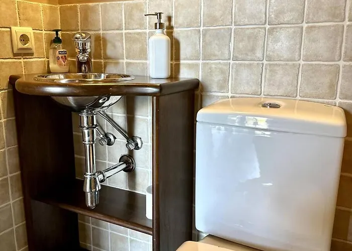 Mas Serra, Casa A Queixans *